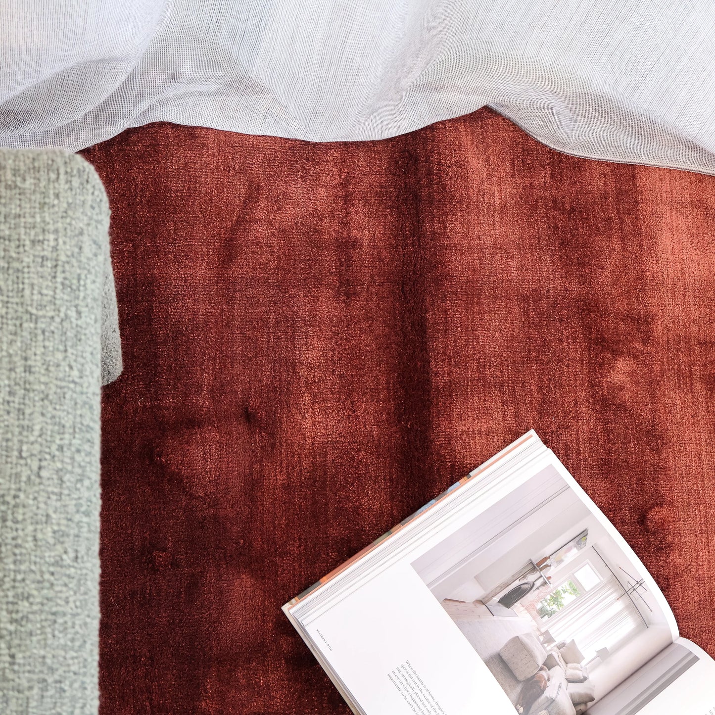 Aura Rug - Crimson