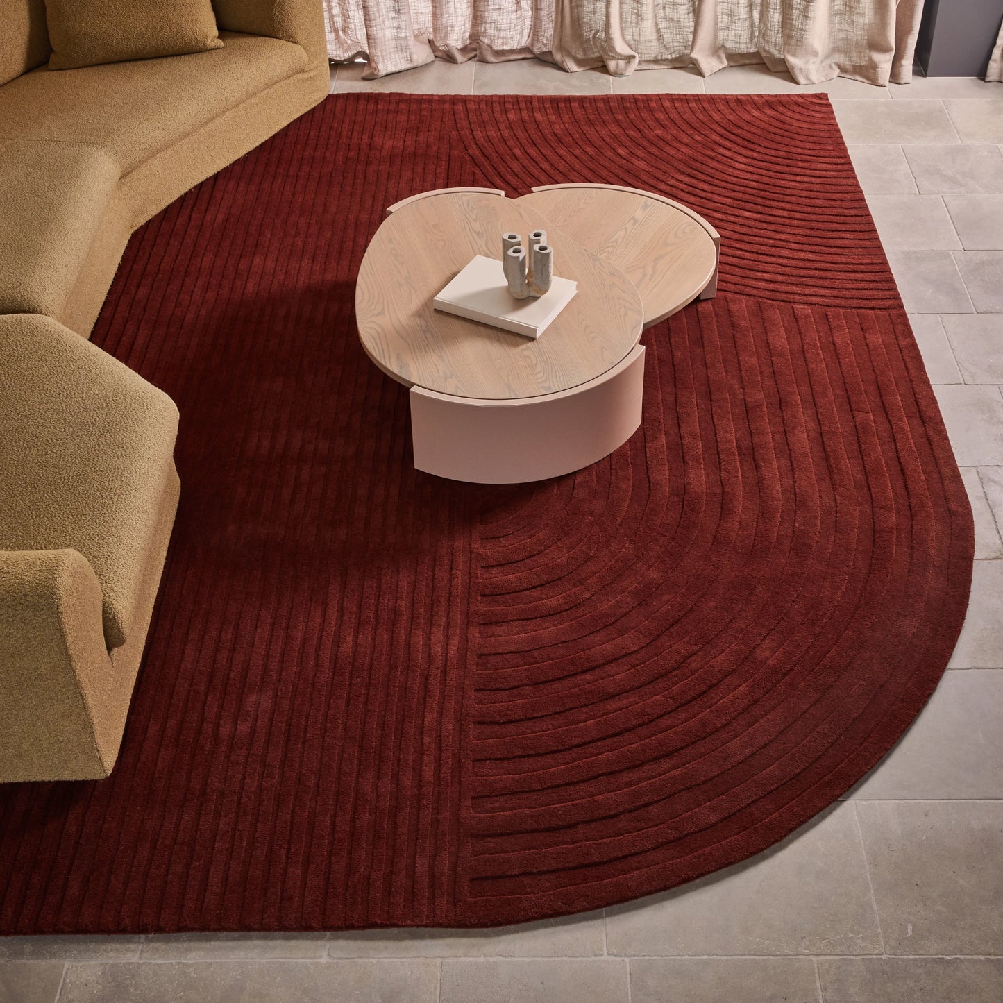 Trace Rug - Brick Red