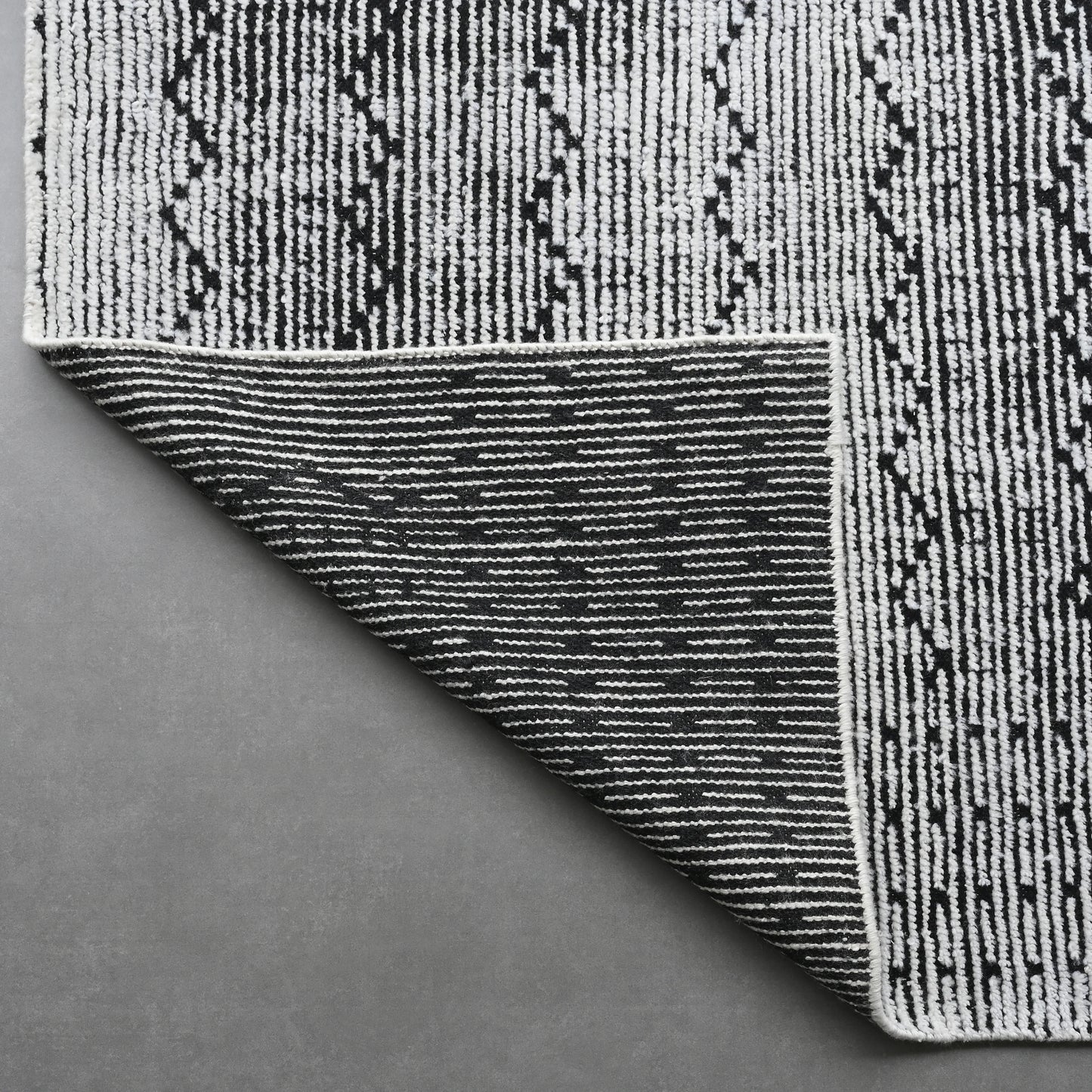 Wave Rug - Oyster