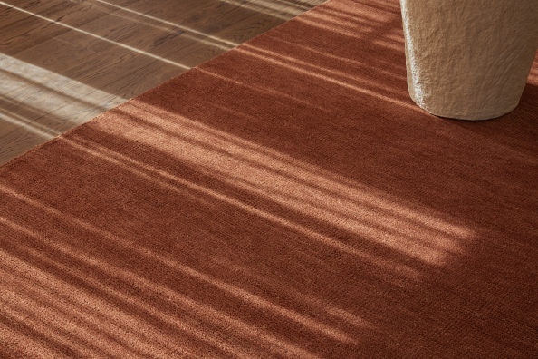 Contrasting Fringe Finish